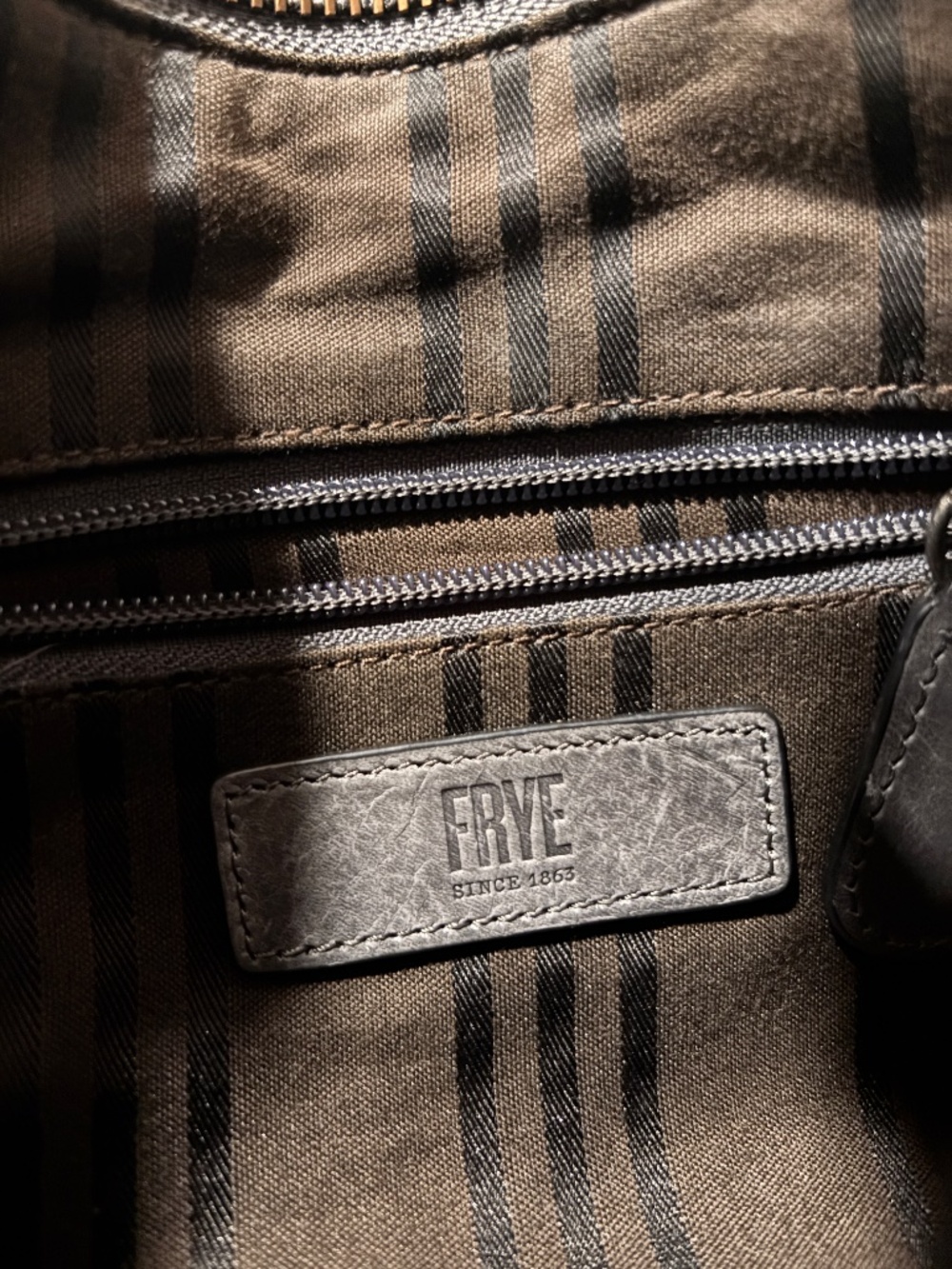 Frye Melissa Zip Crossbody - Picture 3 of 7